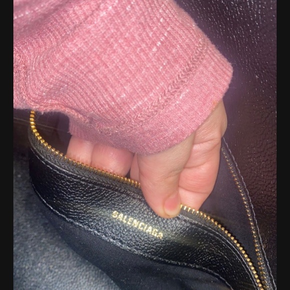 Balenciaga purse - Picture 3 of 8